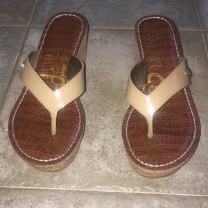 Sam Edelman Romy Wedges - Almond Patent